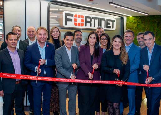 Fortinet inaugura oficinas en Bogot谩 y refuerza su compromiso con la ciberseguridad en Colombia